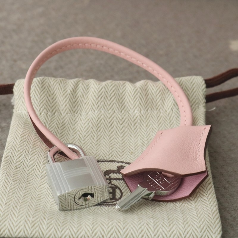 3Q rose sakura suede leather with mauve syIvestre interior birkin 30 with PHW