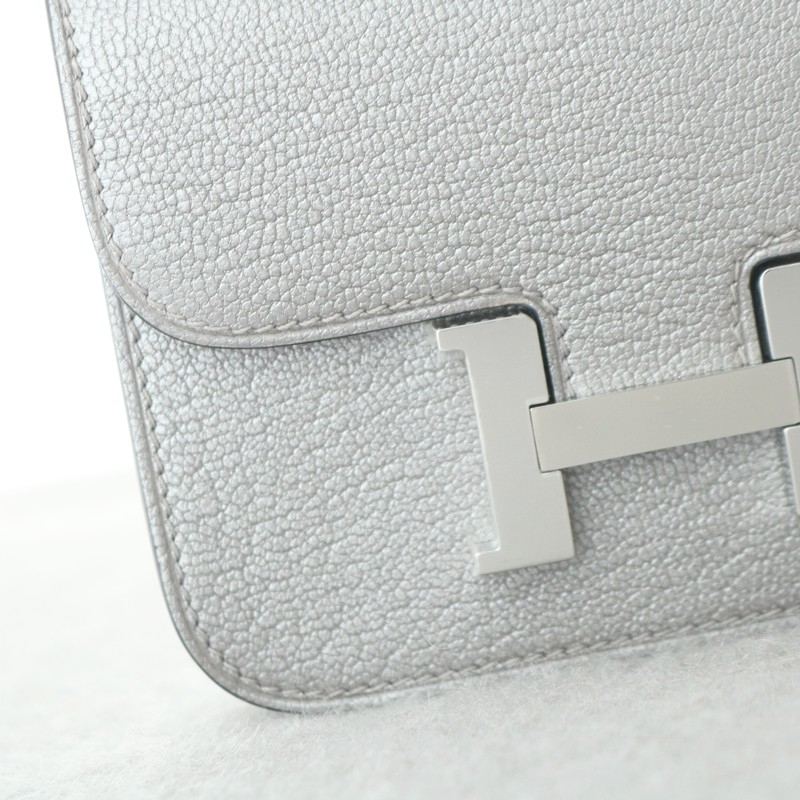 Metallic Olympic Silver cherve Constance Slim With Phw