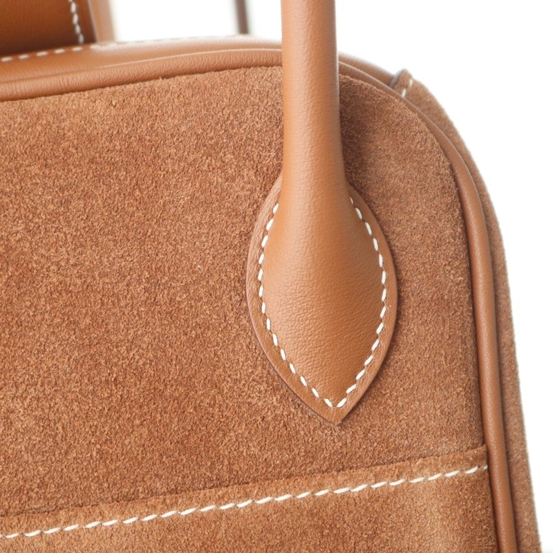 Gold suede grizzly and Swift Lindy 26 Palladium Hardware