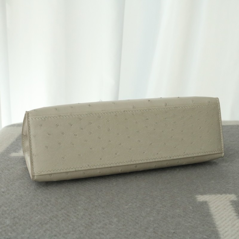 8L beton Ostrich kelly Pochette with PHW
