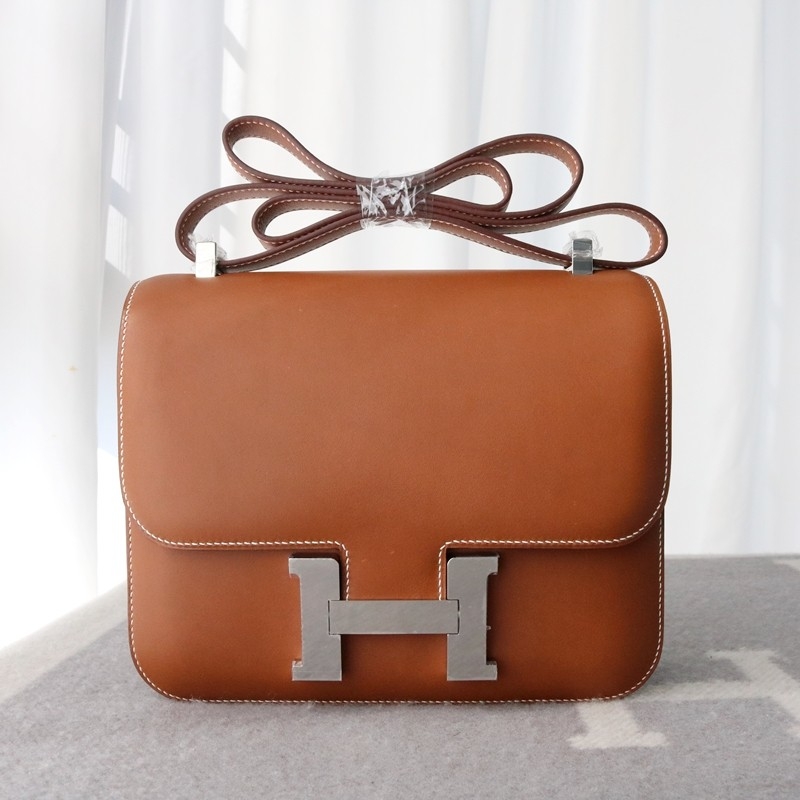 C37 gold barenia constance 24 with phw