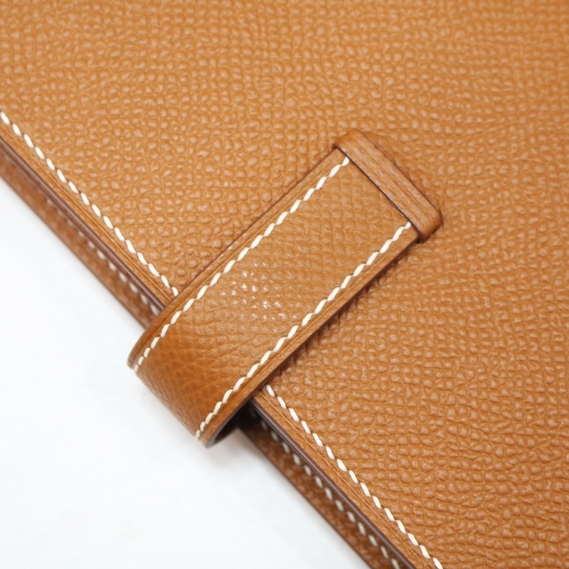 c37 gold epsom bearn wallet GHW