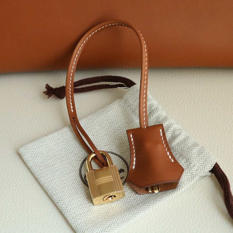 C37 gold barenia birkin 40 with GHW