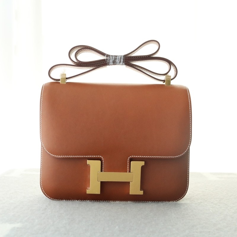 C37 gold barenia constance 24 with Ghw