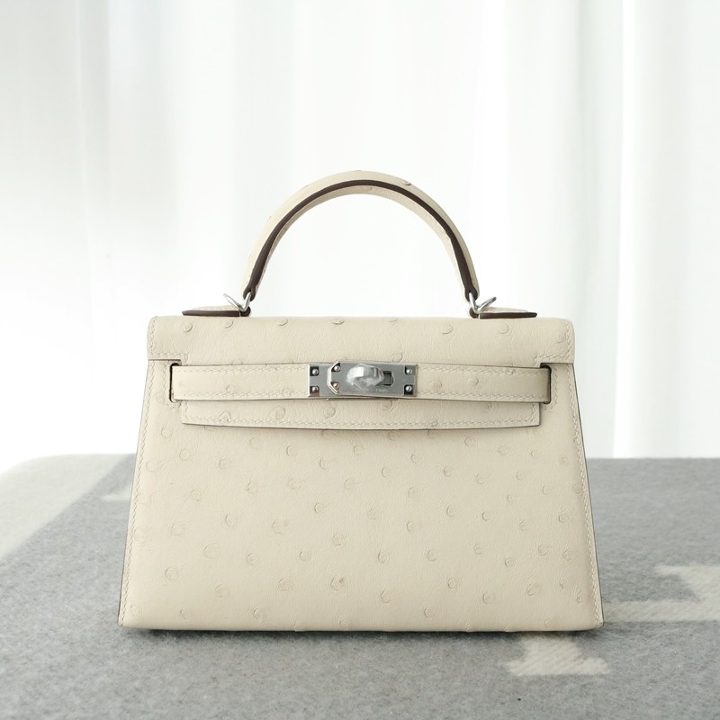 I2 Nata ostrich mini kelly II with phw