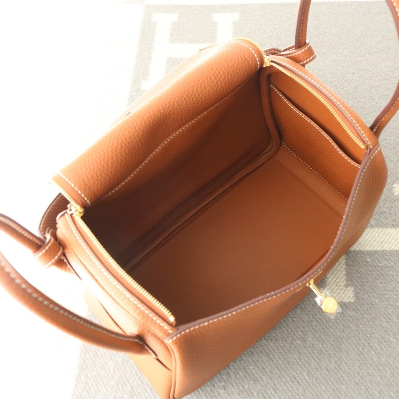 C37 GOLD clemence lindy 26 GHW