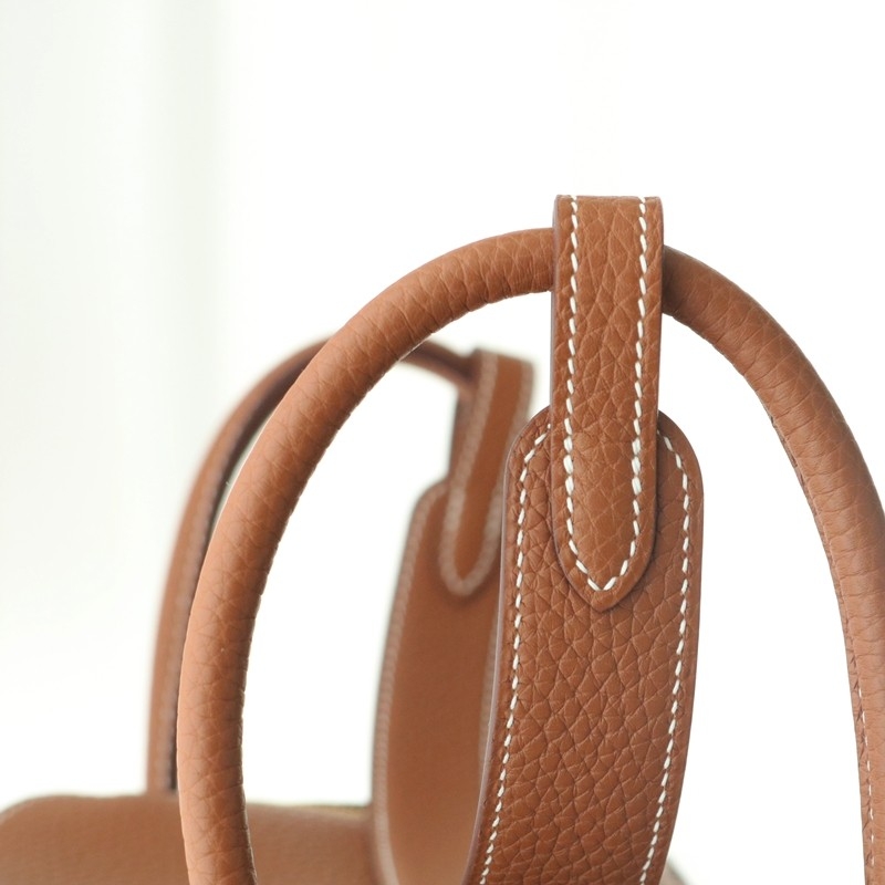 C37 GOLD clemence lindy 26 GHW
