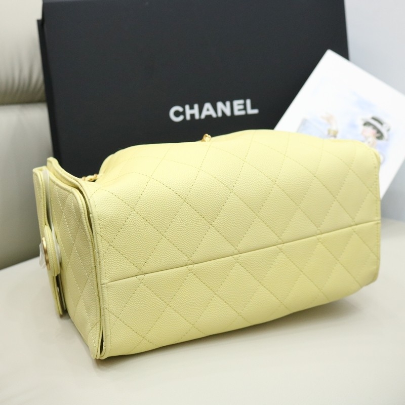 Chanel 25 Small Handbag Grained Calfskin & Gold Light Yellow