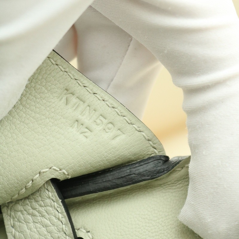 Hermès Birkin30 0W Gris Neve in durable Togo leather with Phw