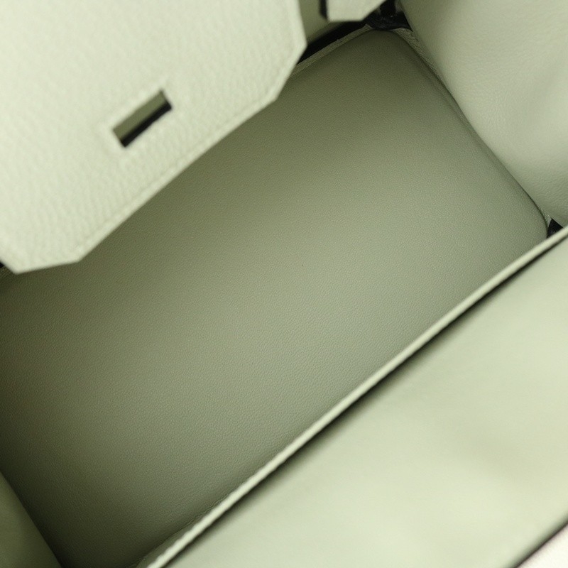 Hermès Birkin30 0W Gris Neve in durable Togo leather with Phw