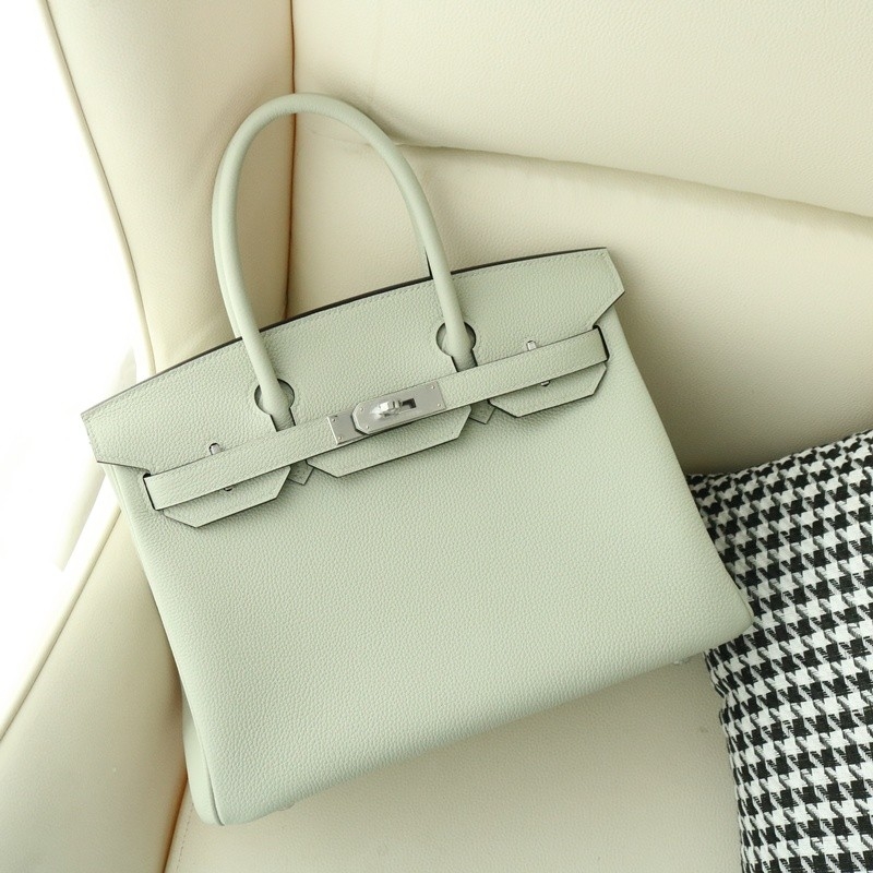 Hermès Birkin30 0W Gris Neve in durable Togo leather with Phw