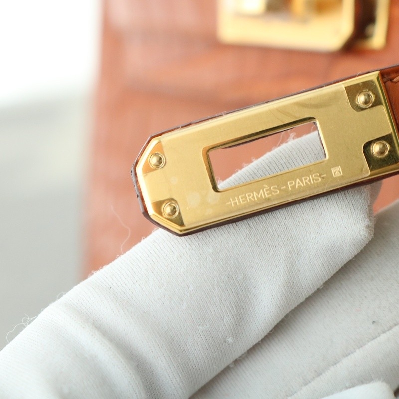 C37 Gold Matt alligator Mini Kelly II With GHW