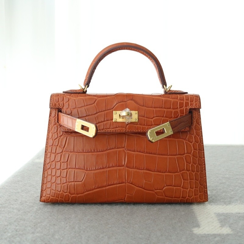 C37 Gold Matt alligator Mini Kelly II With GHW