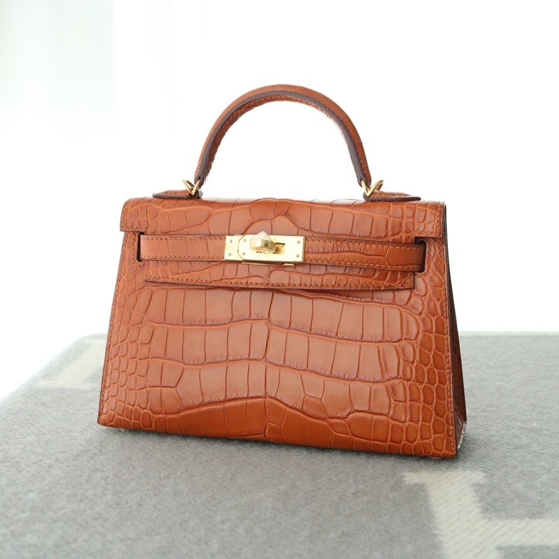 C37 Gold Matt alligator Mini Kelly II With GHW