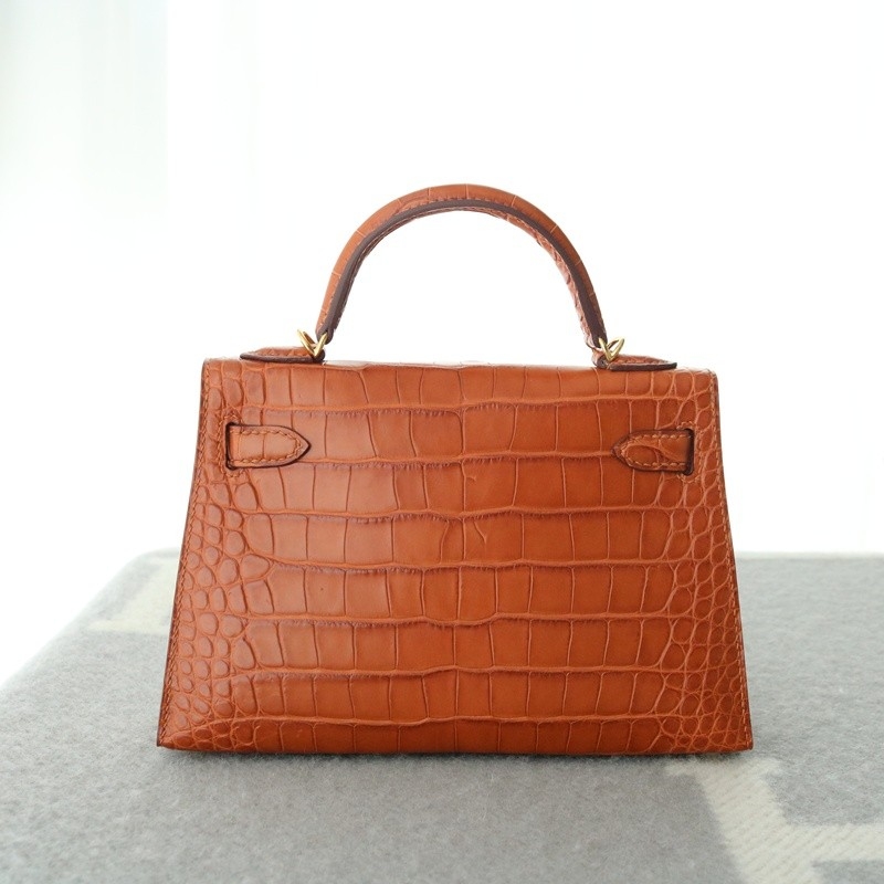 C37 Gold Matt alligator Mini Kelly II With GHW