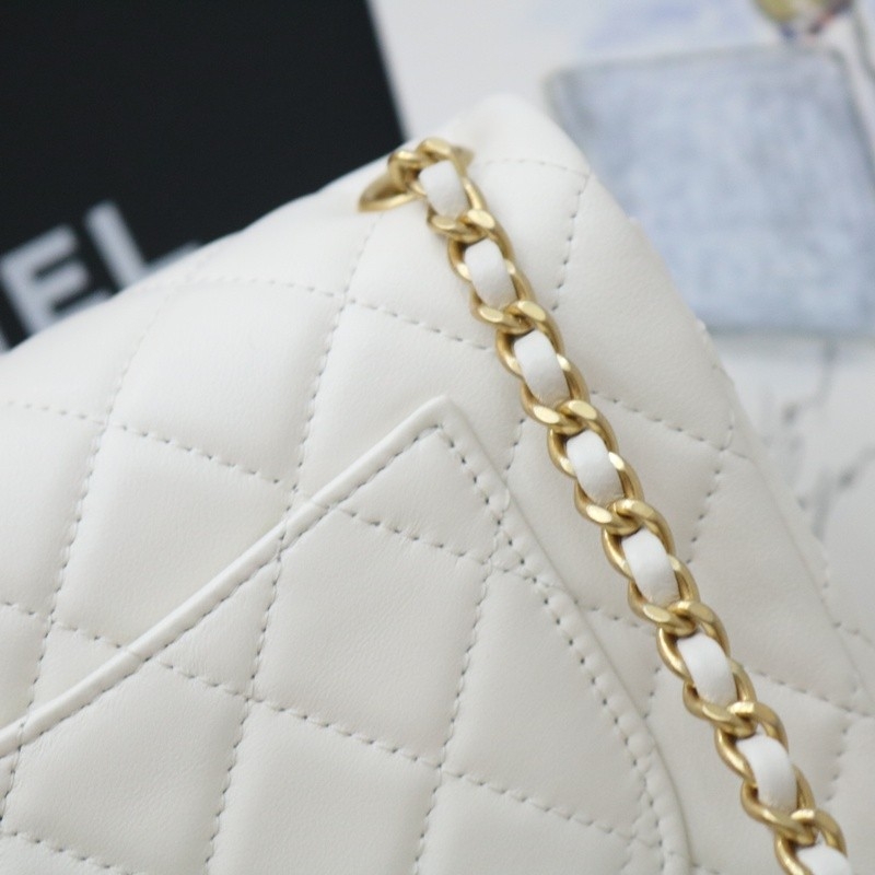 Chanel mini 20cm white Lambskin Gold Hardware size:20✖12✖6cm