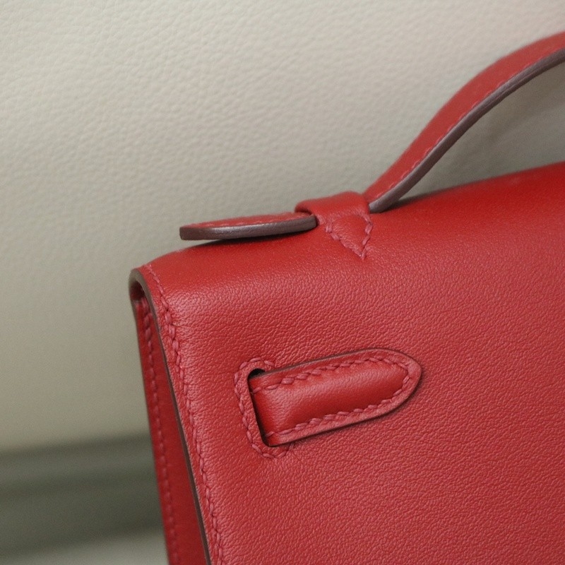 Q5 rouge casaque Swift Kelly Pochette With GHW