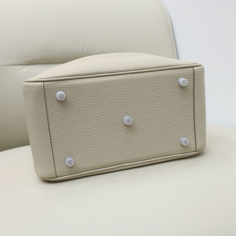 8L Beton Clemence Lindy 26 PHW