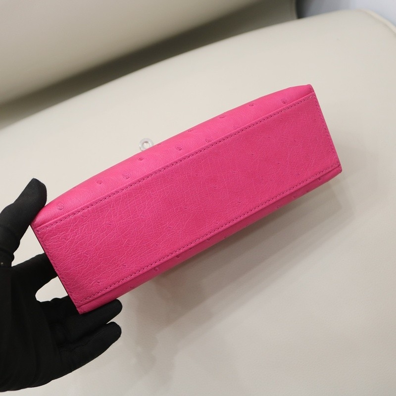E5 Rose Tyrien ostrich kelly pochette with phw