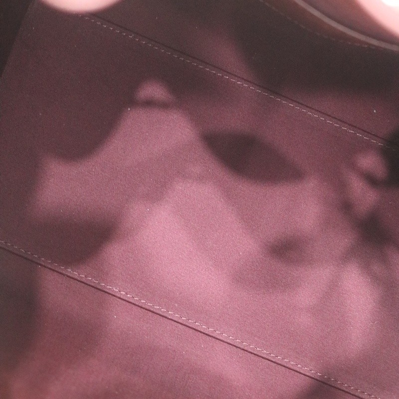 Chanel 25 small handbag, Grained calfskin & gold-tone metal, Bordeaux — Fashion | CHANEL