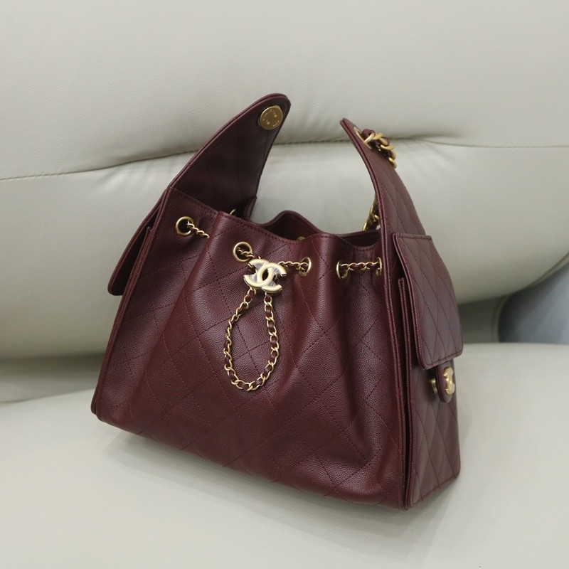 Chanel 25 small handbag, Grained calfskin & gold-tone metal, Bordeaux — Fashion | CHANEL