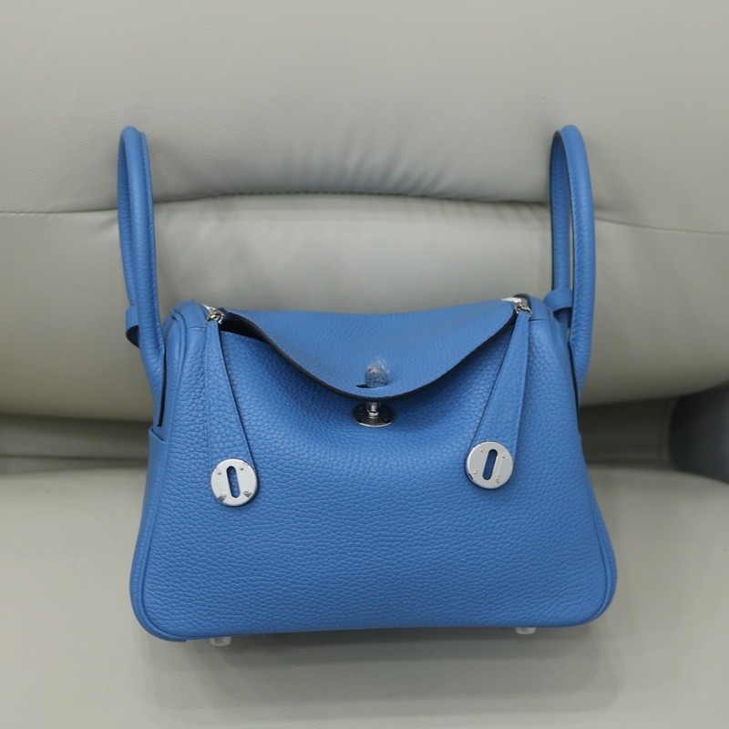 2T BIeu Paradise clemence lindy 26 with phw
