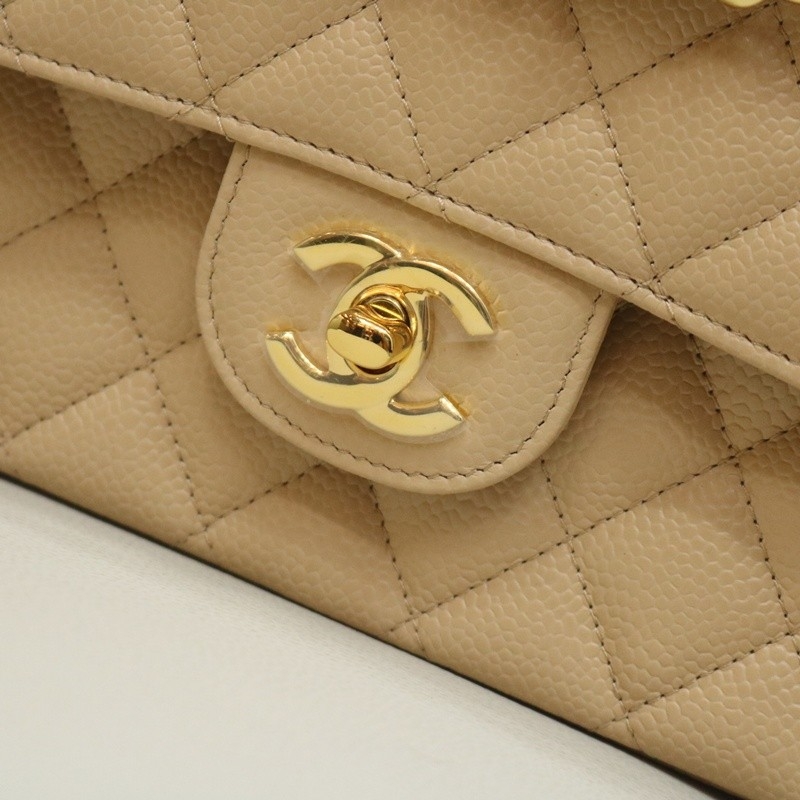 Chanel Medium Classic Double Flap Bag Apricot Quilted Caviar gold Hardware
