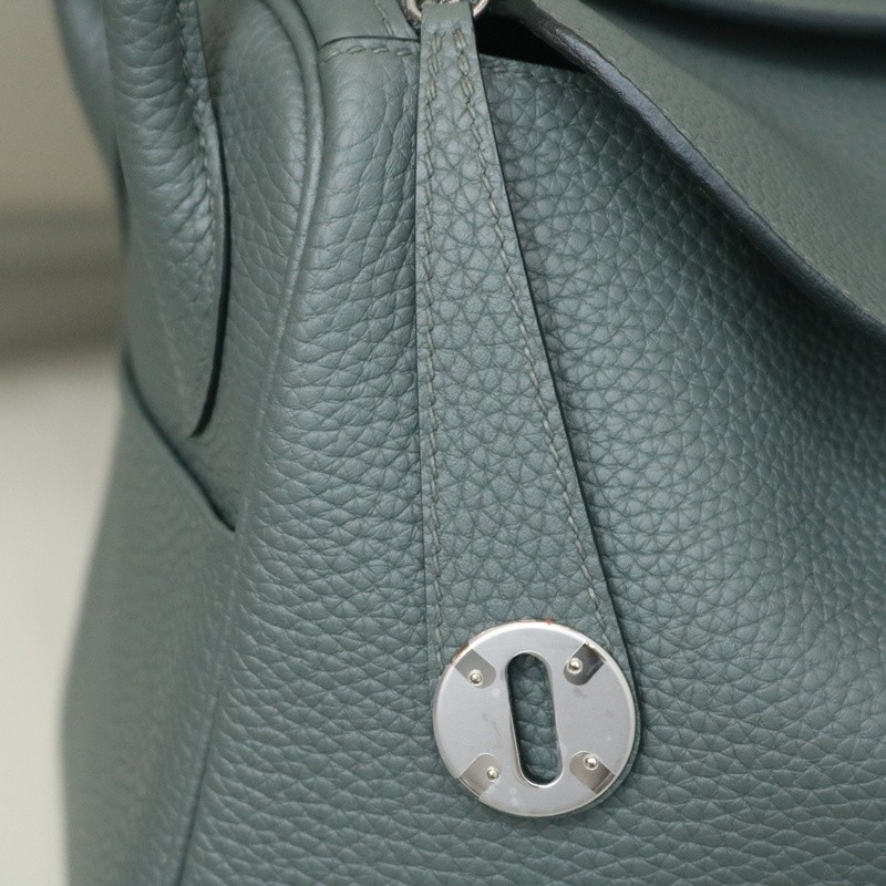 C63 vert amande Clemence Lindy 26 PHW