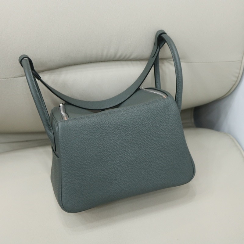 C63 vert amande Clemence Lindy 26 PHW