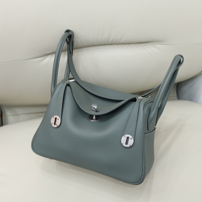 C63 vert amande Clemence Lindy 26 PHW